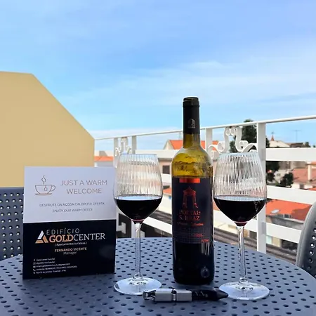 Apartamento Gold Center 402 *