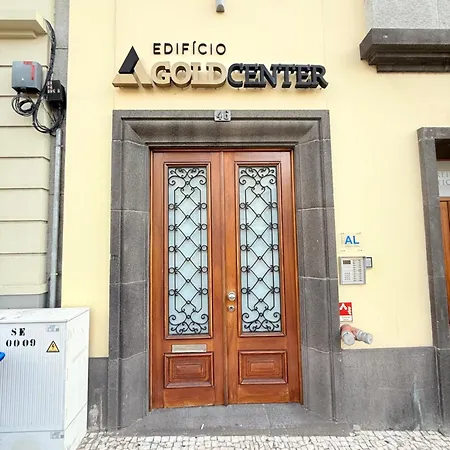 Apartamento Gold Center 402